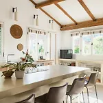 Estelle, Hvar Island Vrbanj
