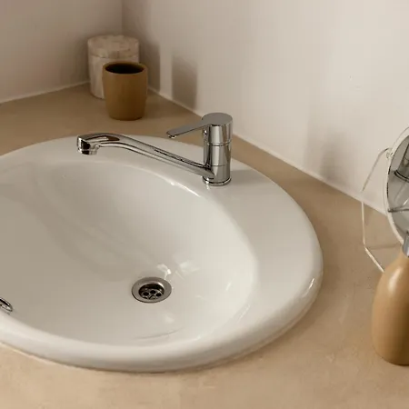 Villa Estelle, Timeless Design In Ancient Stone Vrbanj