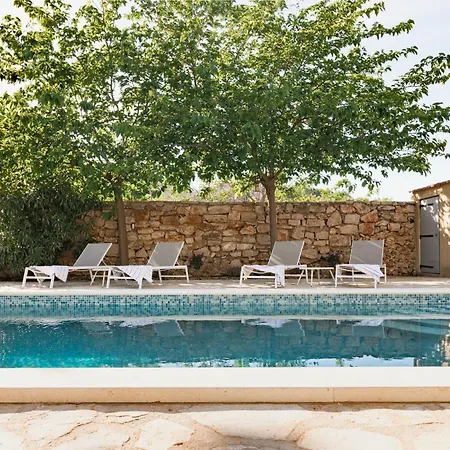Villa Estelle, Timeless Design In Ancient Stone