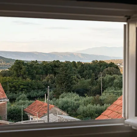 Estelle, Timeless Design In Ancient Stone Villa Vrbanj