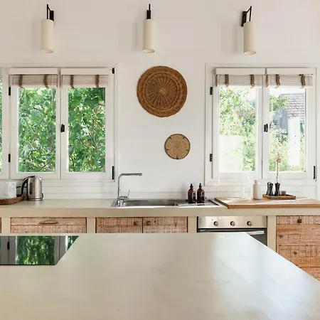 Estelle, Timeless Design In Ancient Stone Villa Vrbanj