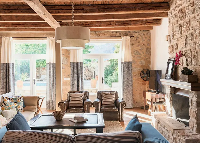 Estelle, Hvar Island *